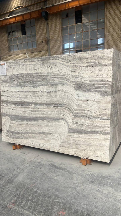 سنگ ساختمانی -سنگ تراورتن سیلورBuilding stone - Silver Travertine stone